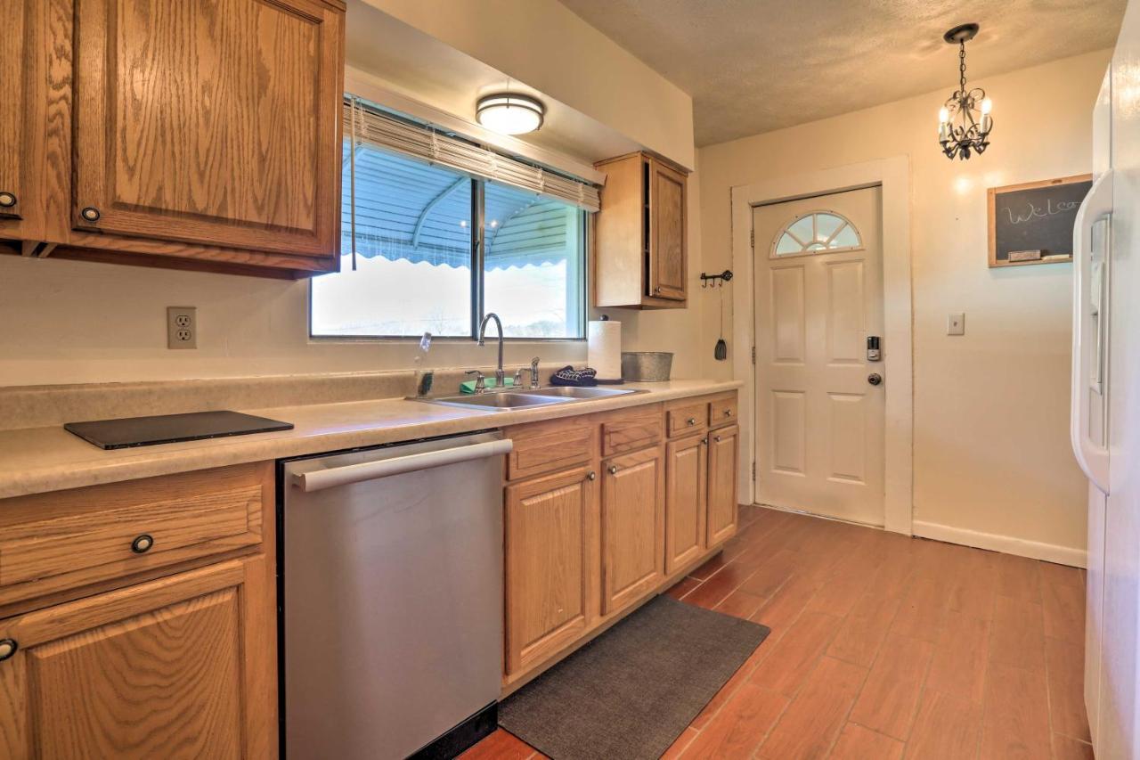 Charming East Bernstadt Retreat Less Than 6 Acre Farm! מראה חיצוני תמונה